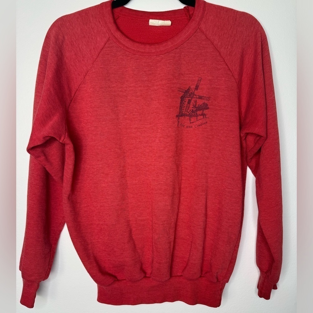 Vintage Quebec Isle aux Coudres Red Women's Sweatshirt